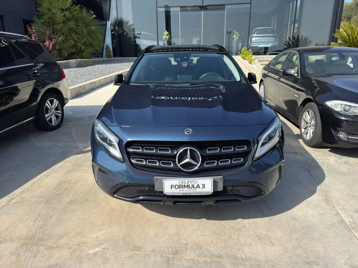 Mercedes-Benz GLA SUV usata a Messina