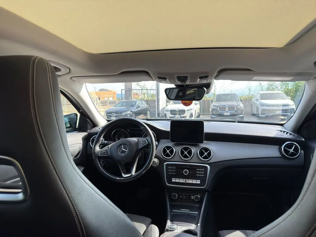 Mercedes-Benz GLA SUV usata a Messina (8)