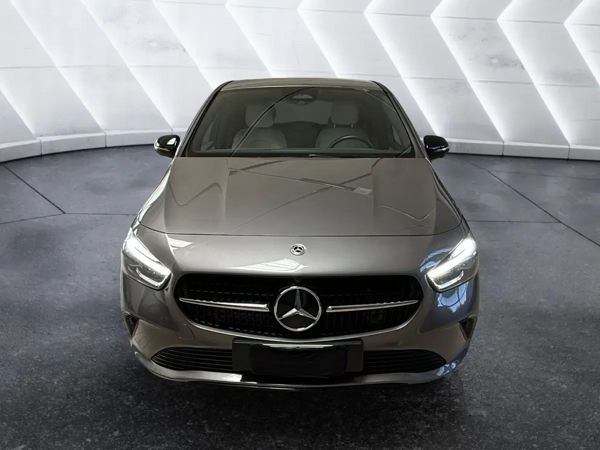 Mercedes-Benz Classe B usata a Napoli (2)