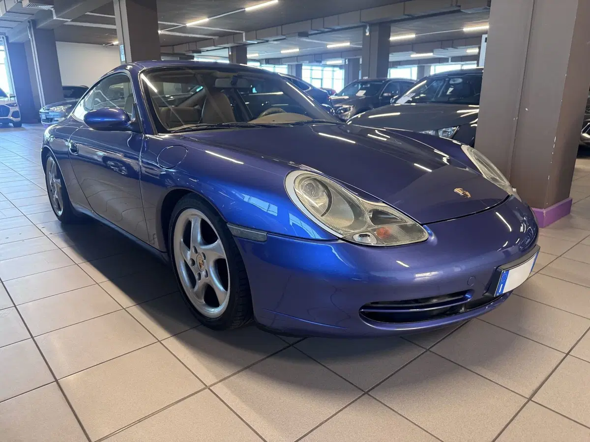 Porsche 911 Coupé usata a Messina (2)