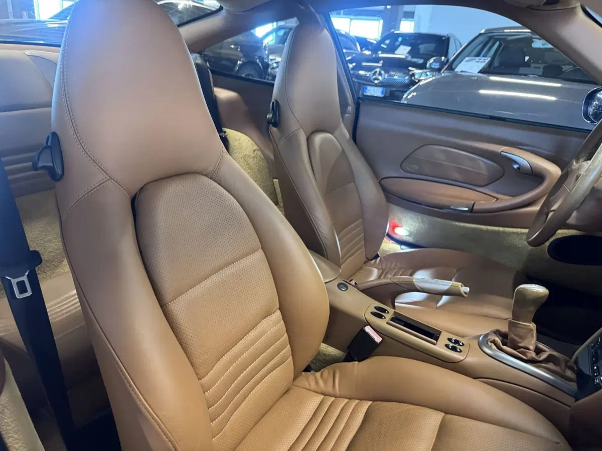 Porsche 911 Coupé usata a Messina (8)