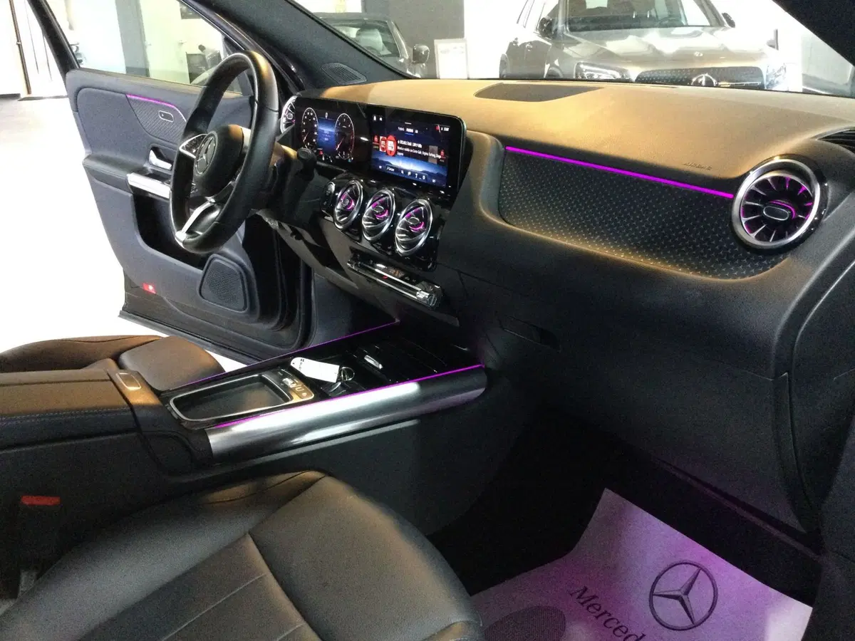 Mercedes-Benz GLA SUV usata a Caserta (12)