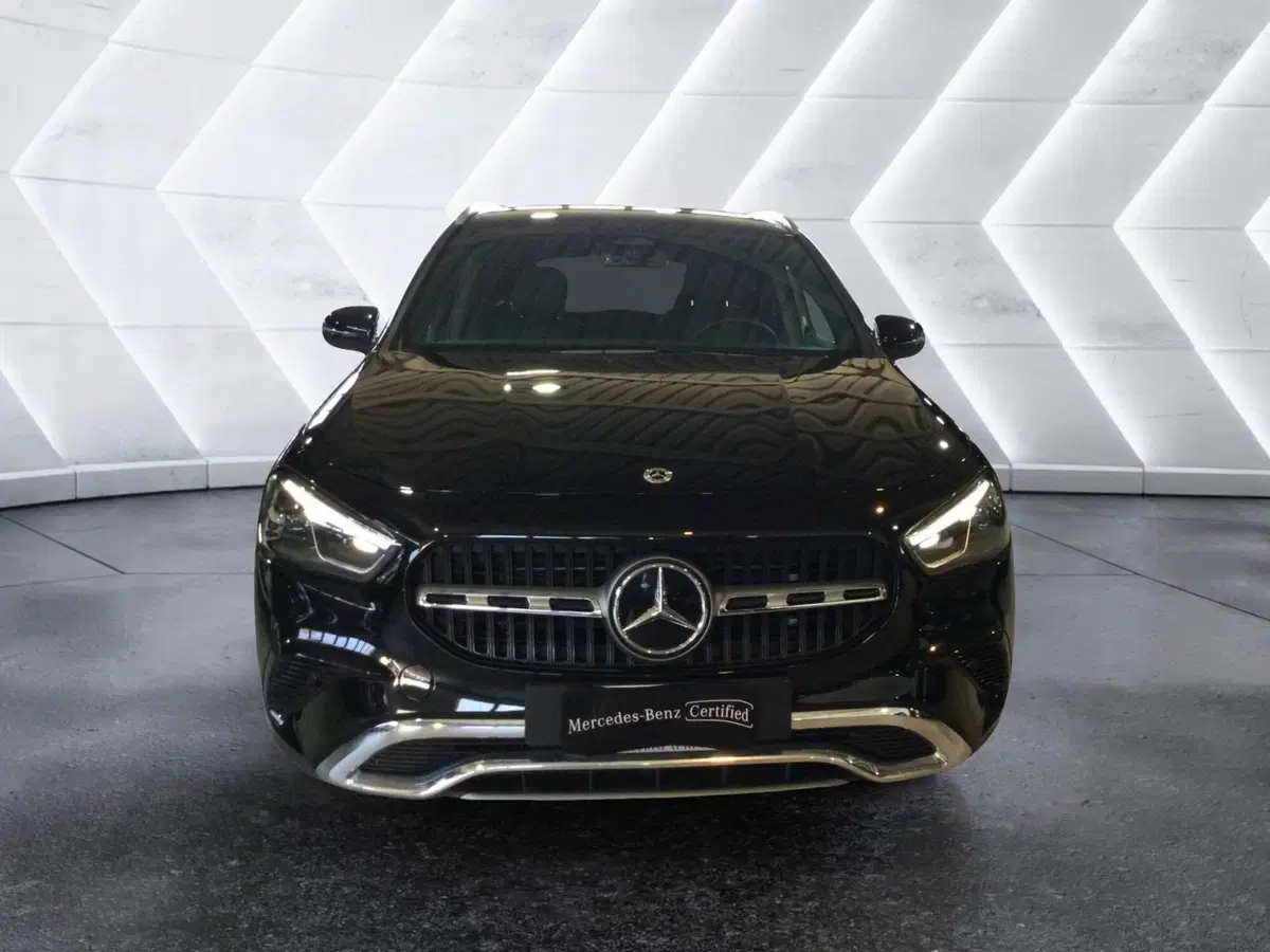 Mercedes-Benz GLA SUV usata a Caserta (2)