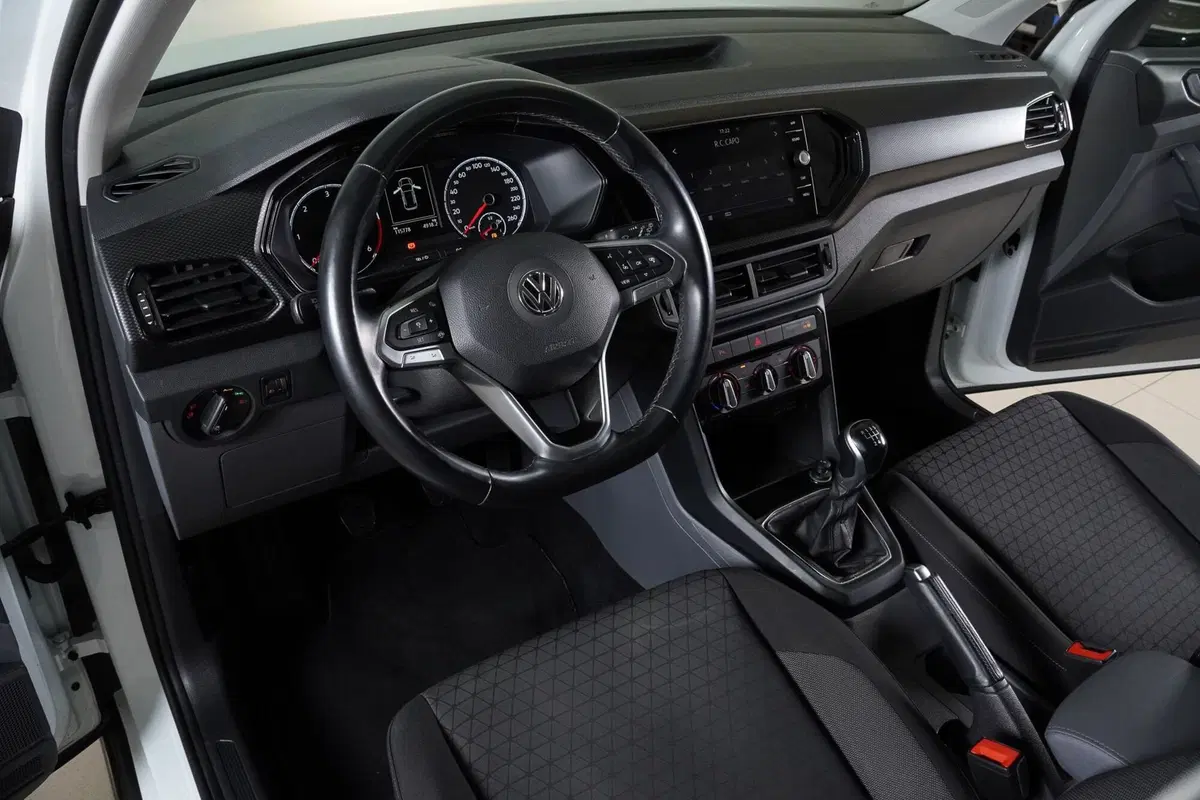 Volkswagen T-Cross usata a Perugia (15)