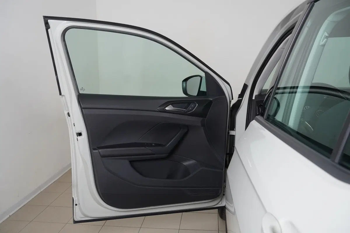 Volkswagen T-Cross usata a Perugia (14)