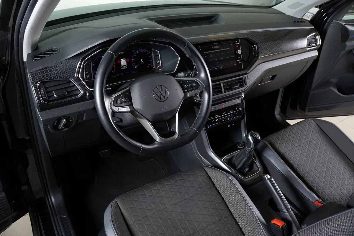 Volkswagen T-Cross usata a Perugia (15)