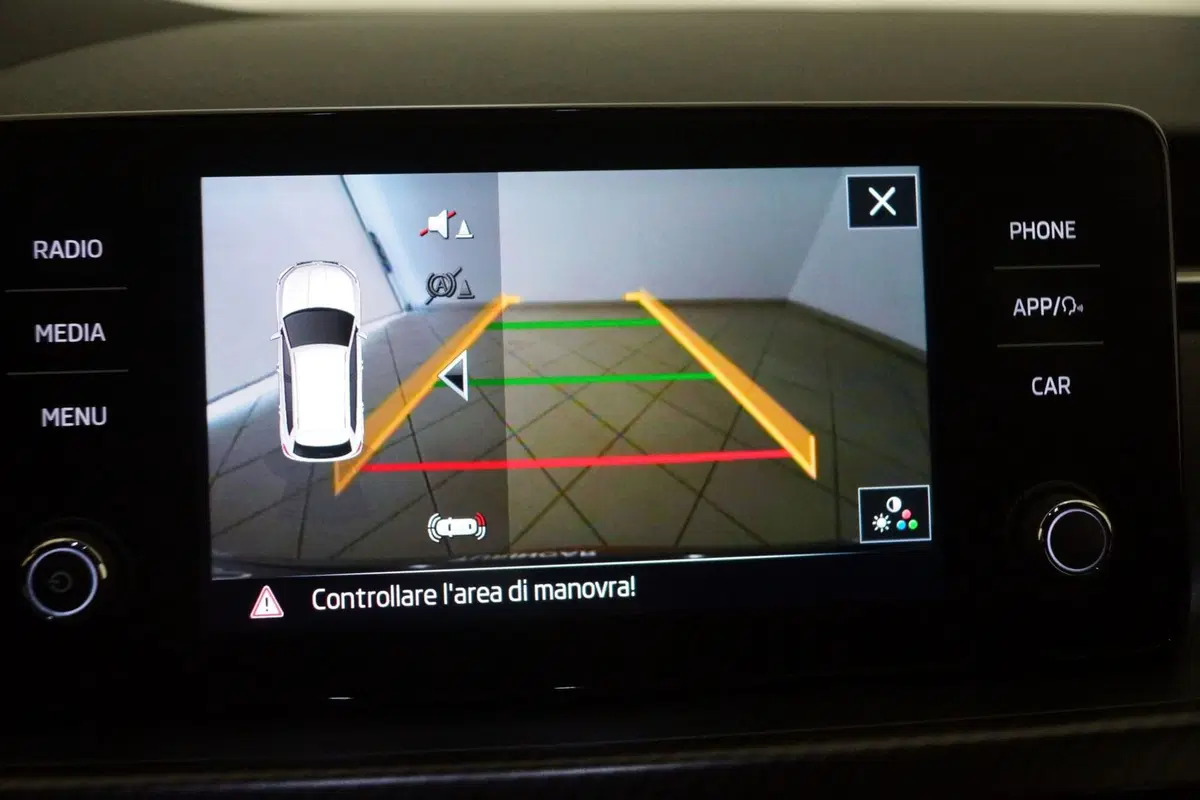 Skoda Kamiq usata a Torino (15)