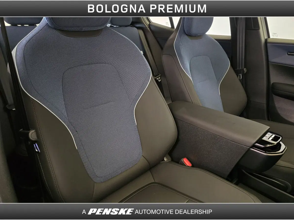 Volvo EX30 usata a Bologna (14)