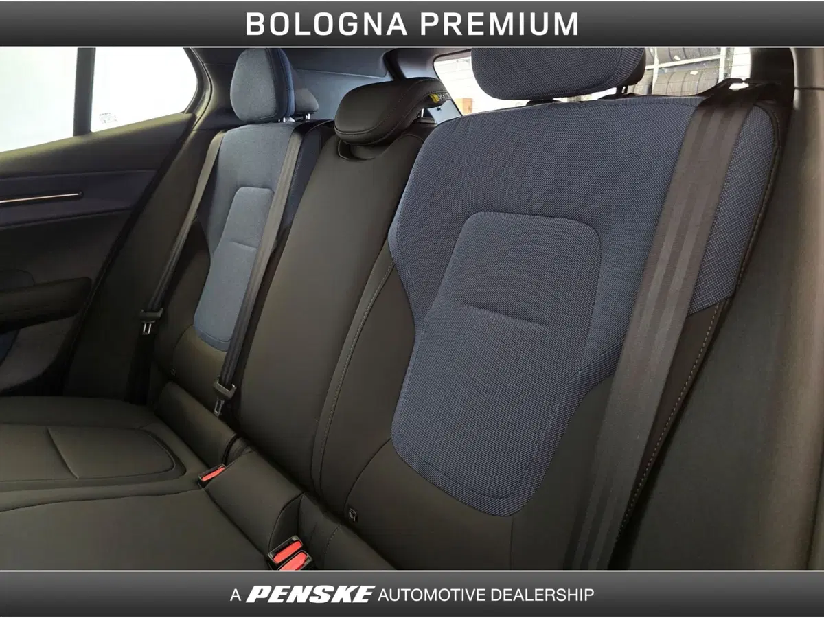 Volvo EX30 usata a Bologna (15)