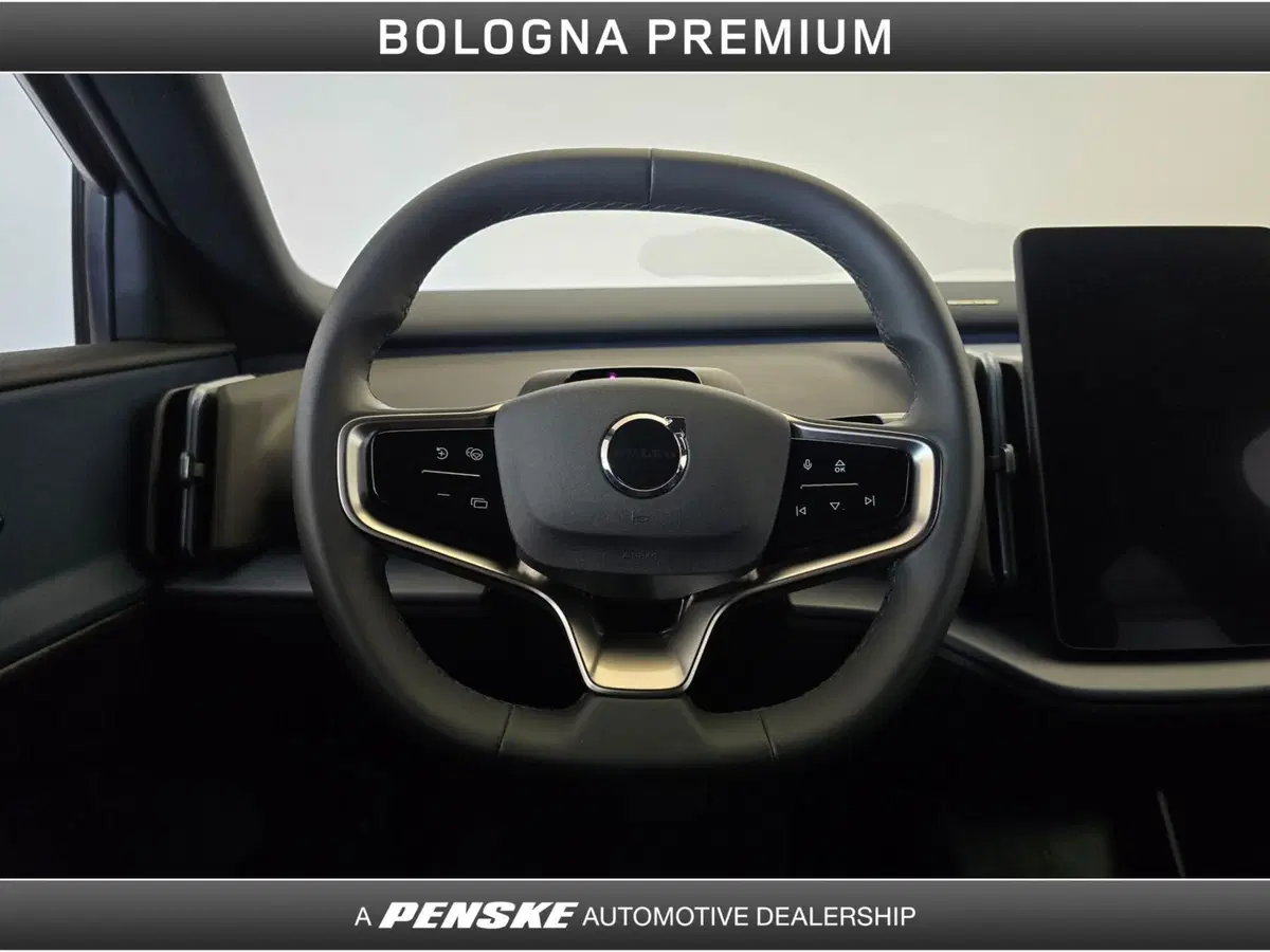 Volvo EX30 usata a Bologna (17)