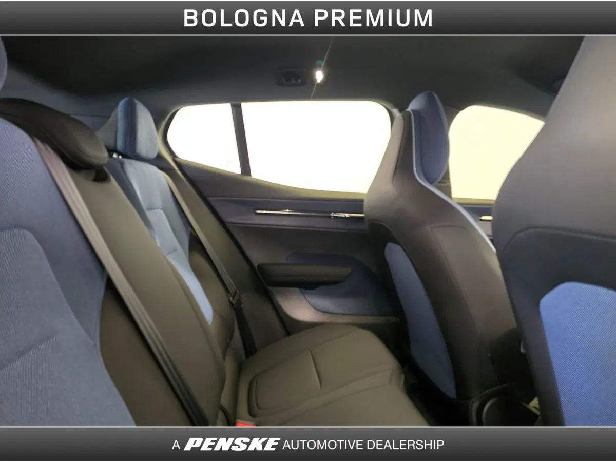 Volvo EX30 usata a Bologna (5)