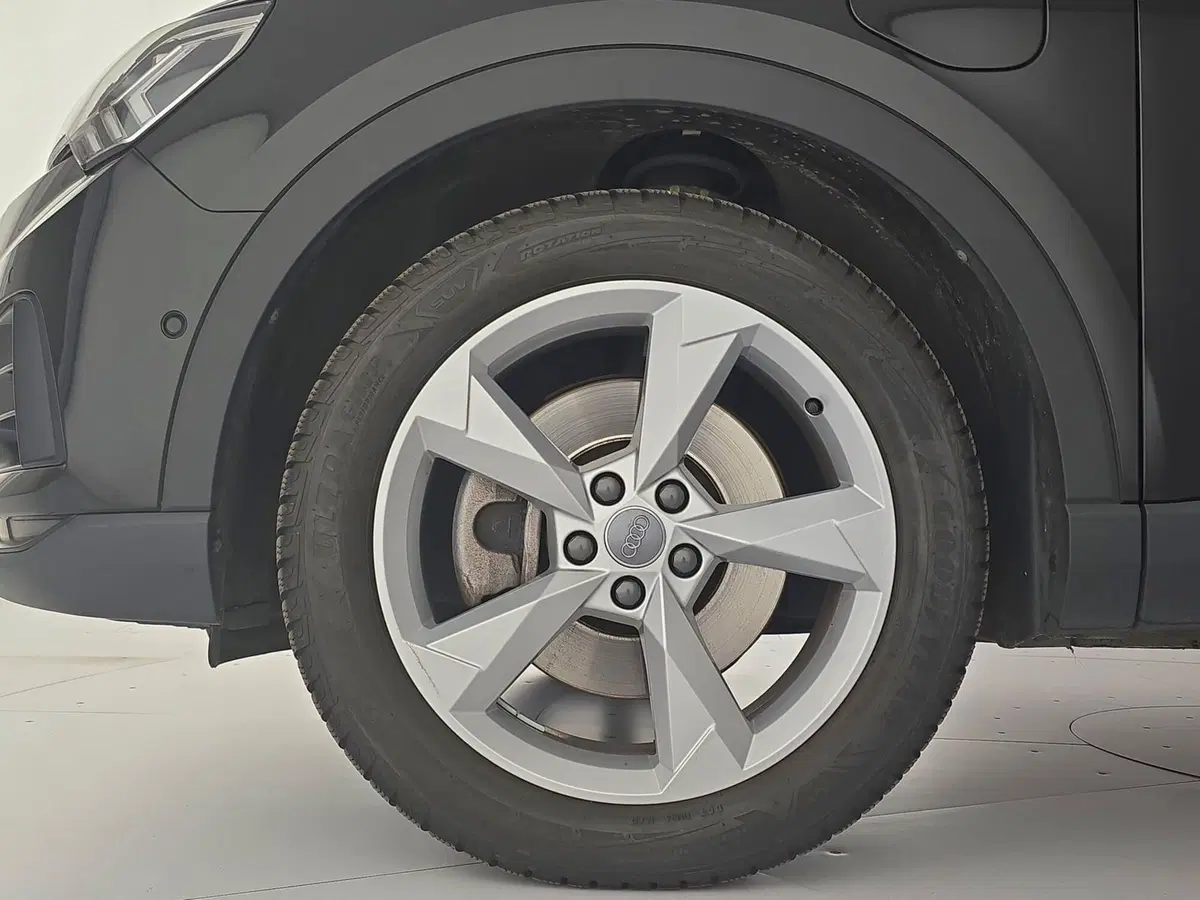 Audi Q3 Sportback usata a Alessandria (8)