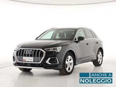 Audi Q3 35 2.0 tdi Business Advanced s-tronic del 2025 usata a Alessandria