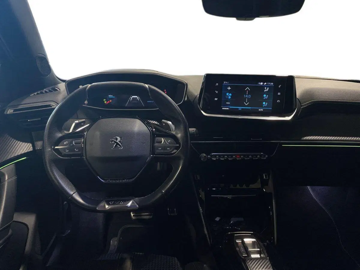 Peugeot 2008 usata a Salerno (10)