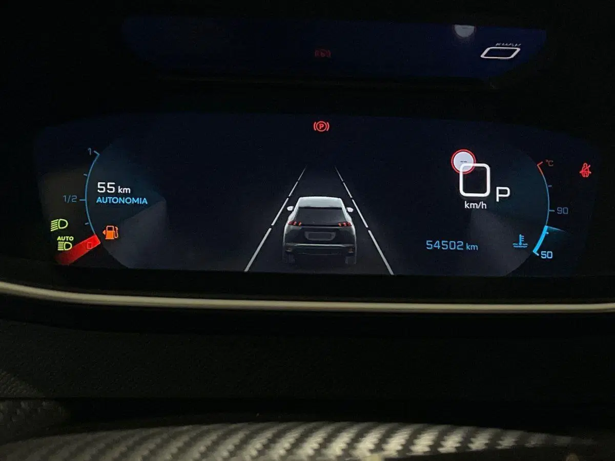 Peugeot 2008 usata a Salerno (12)