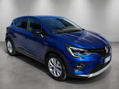 Renault Captur Full Hybrid E-Tech 145 CV Intens del 2022 usata a Rimini