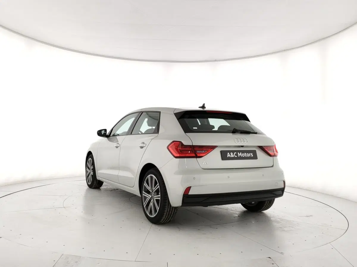 Audi A1 Sportback usata a Caserta (3)