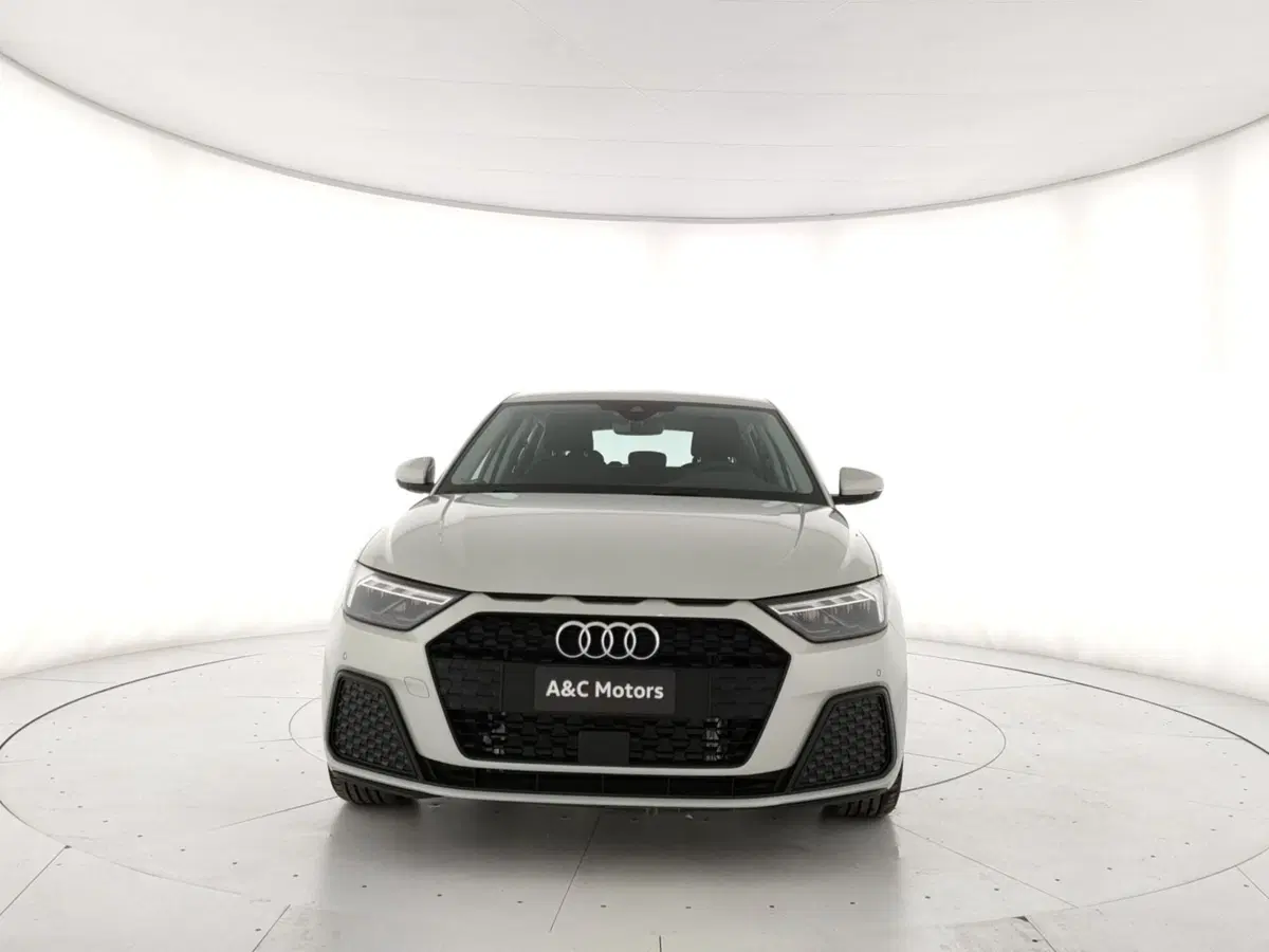 Audi A1 Sportback usata a Caserta (4)
