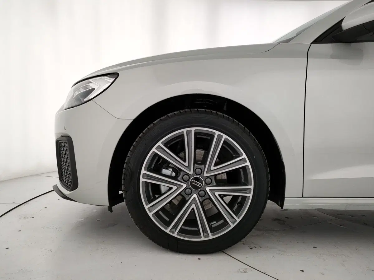 Audi A1 Sportback usata a Caserta (6)