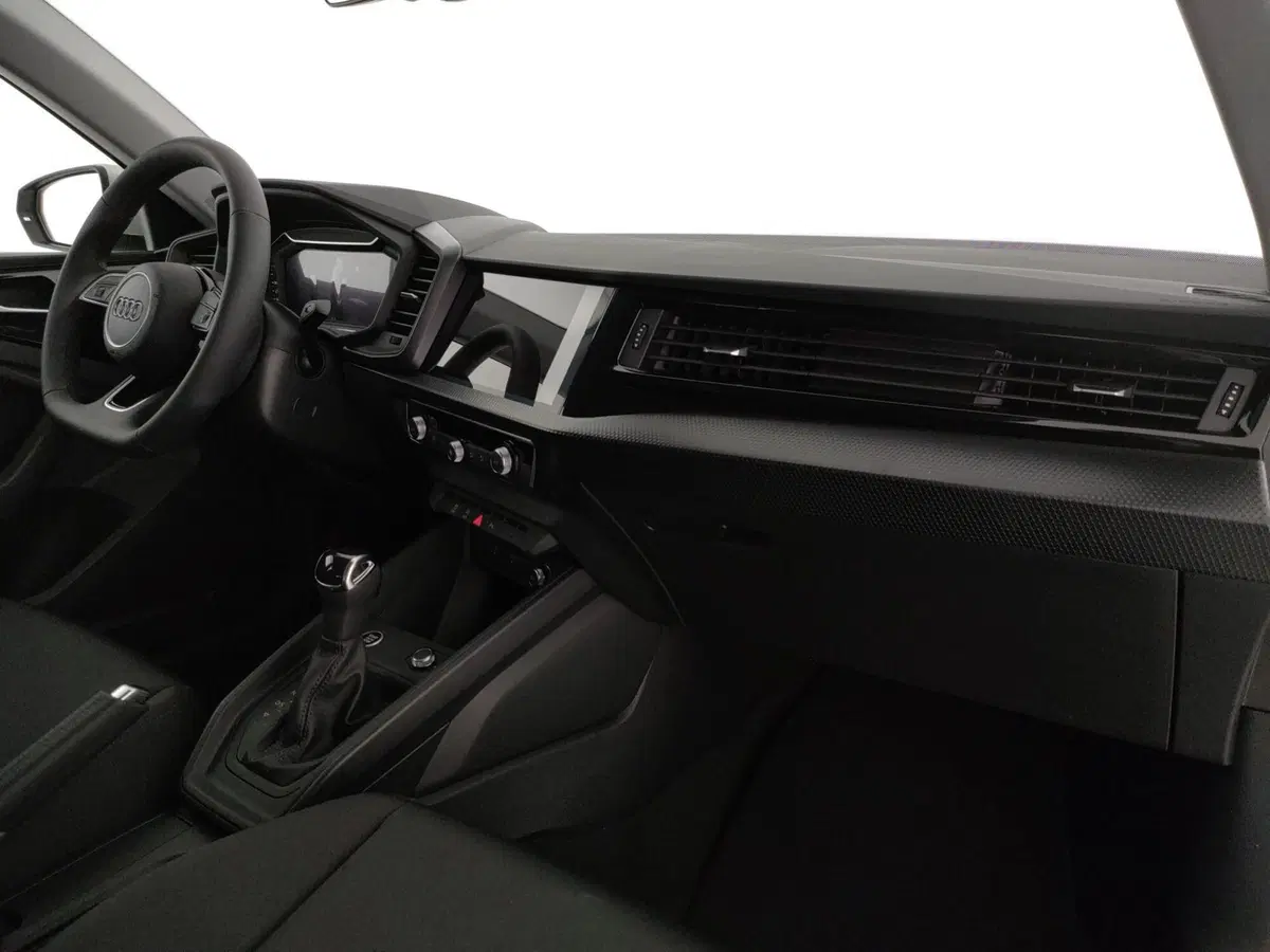 Audi A1 Sportback usata a Caserta (7)