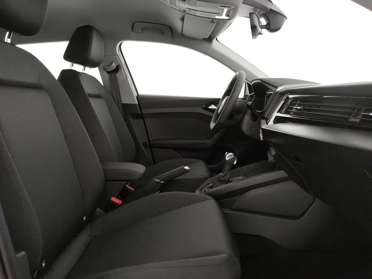 Audi A1 Sportback usata a Caserta (8)
