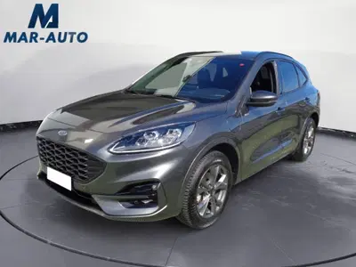 Ford Kuga 2.5 Plug In Hybrid 225 CV CVT 2WD ST-Line X Design del 2023 usata a Ponte nelle Alpi