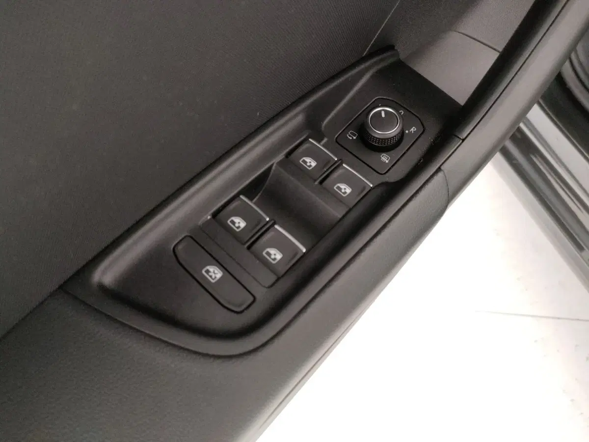 Audi A1 Sportback usata a Caserta (11)