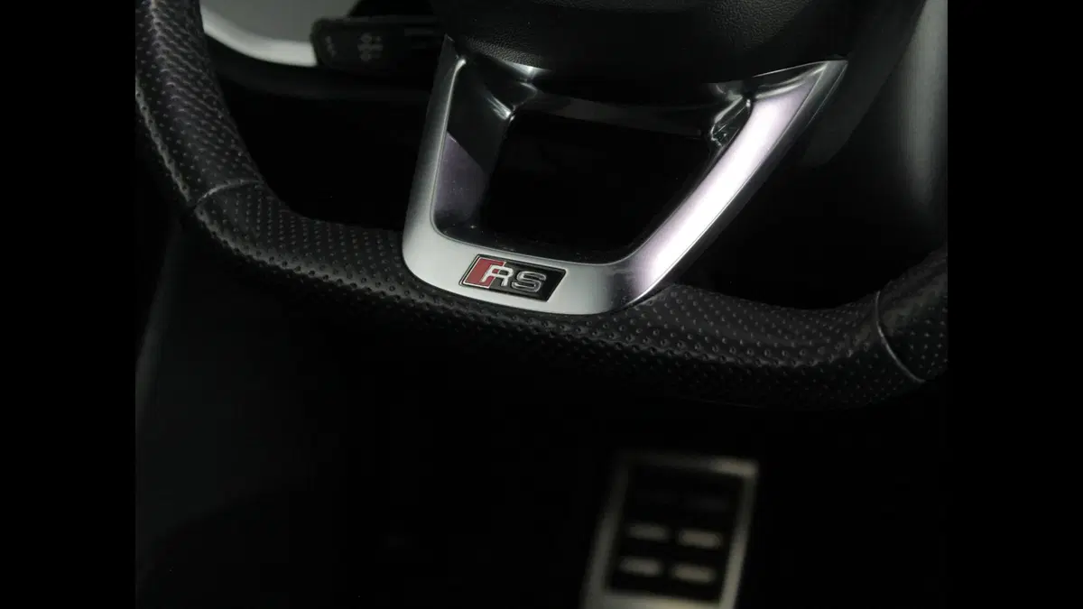 Audi RS Q3 Sportback usata a Palermo (18)
