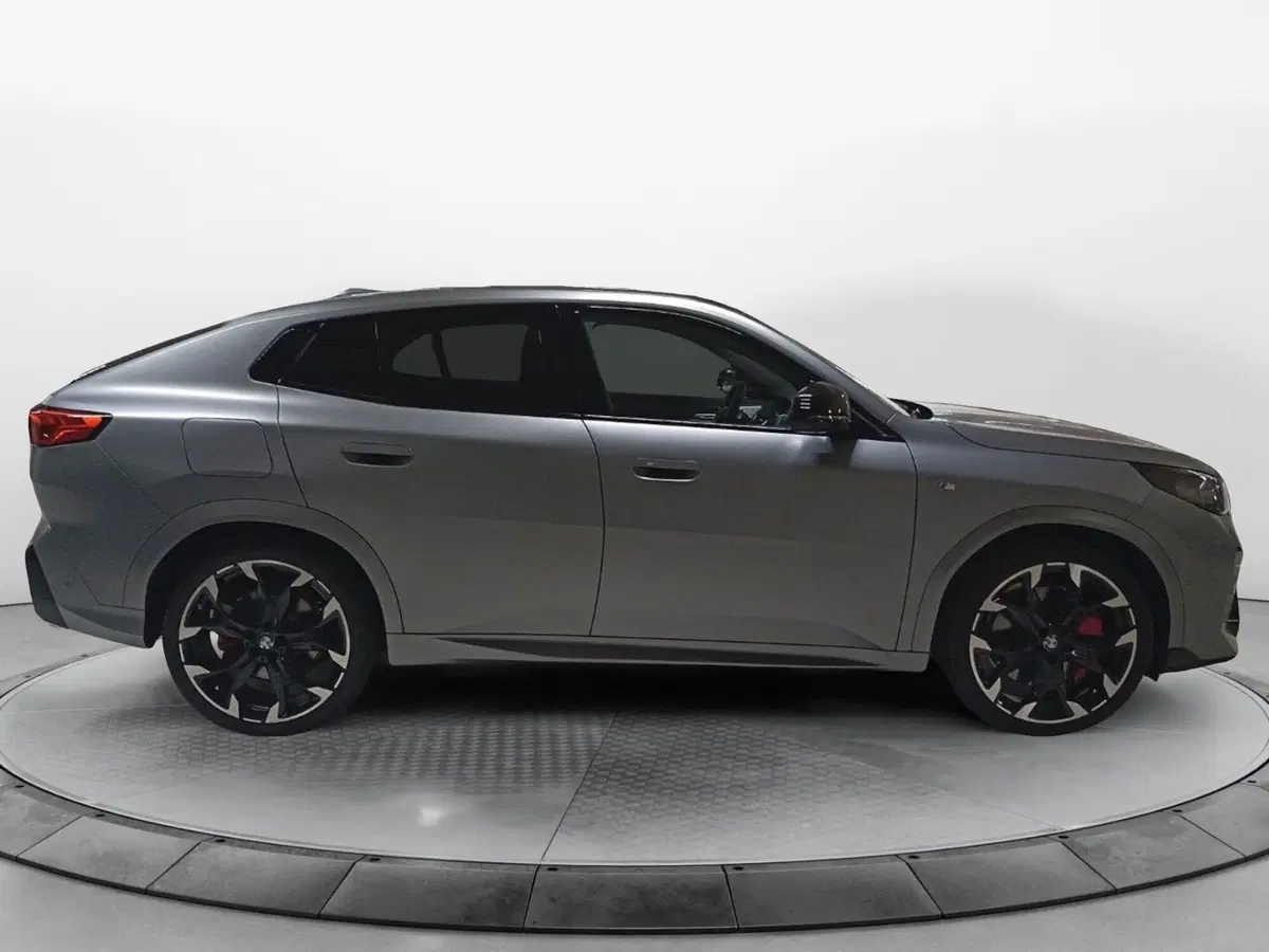 BMW X2 usata a Caserta (10)
