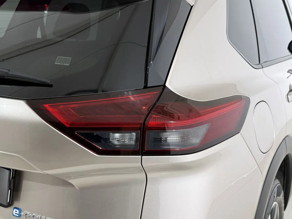 Nissan X-Trail usata a Perugia (9)