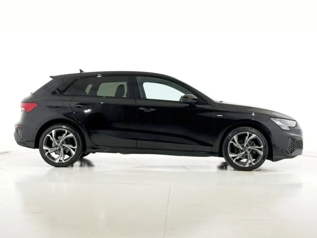 Audi A3 Sportback usata a Perugia (6)