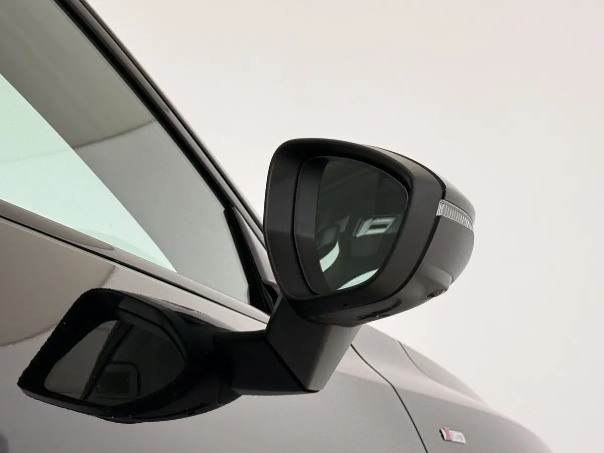 Audi Q3 Sportback nuova a Perugia (12)