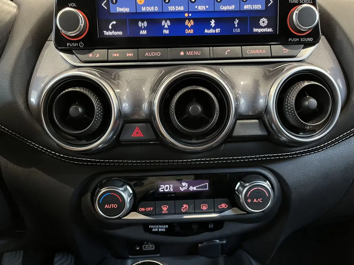 Nissan Juke usata a Vercelli (12)