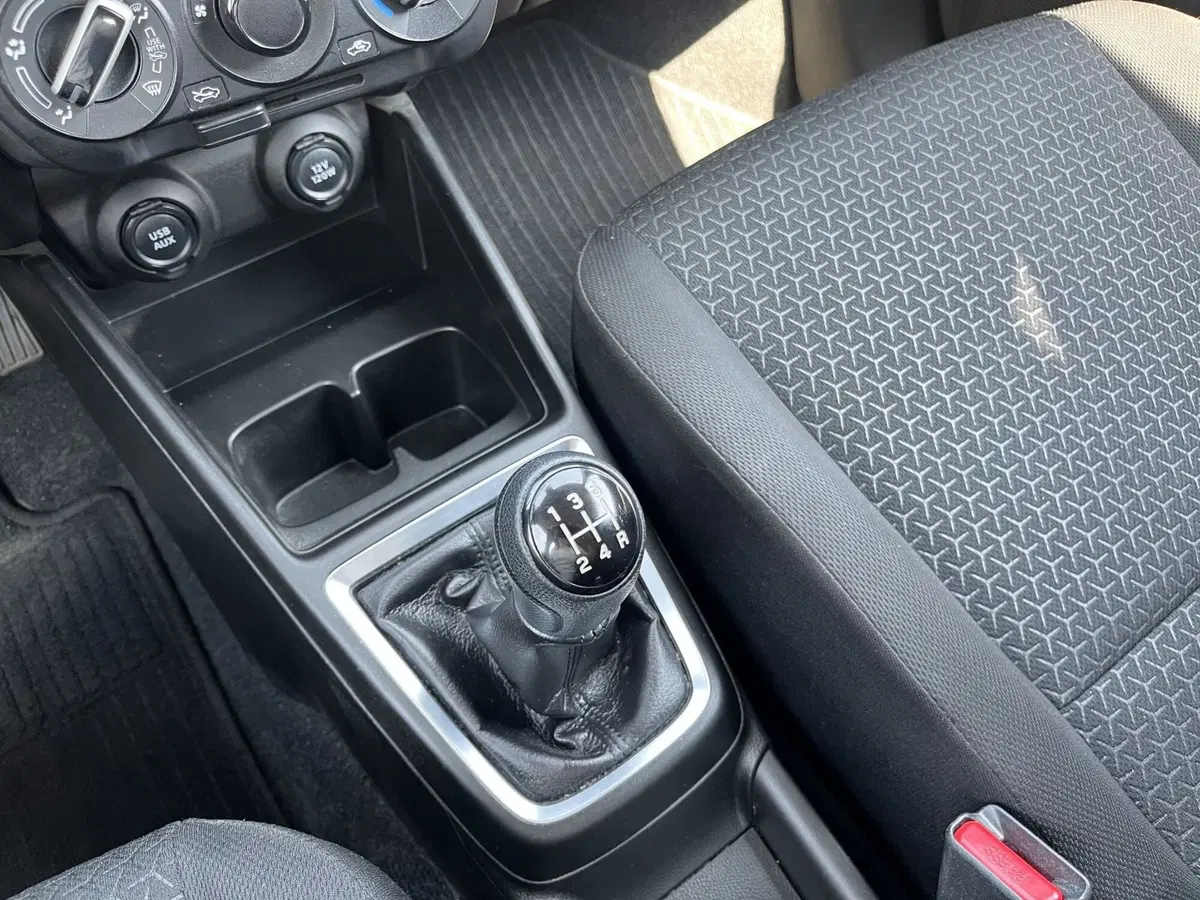 Suzuki Swift usata a Vercelli (11)