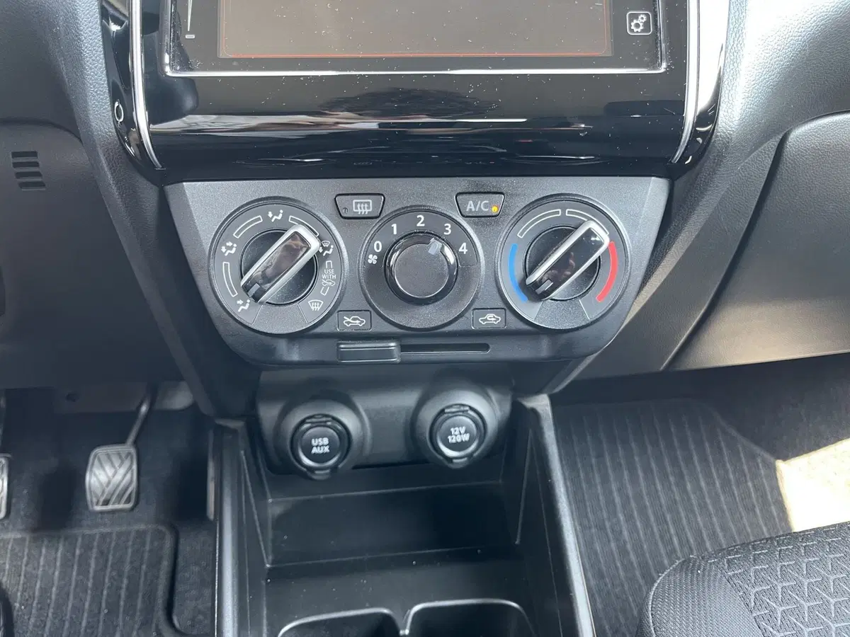 Suzuki Swift usata a Vercelli (12)