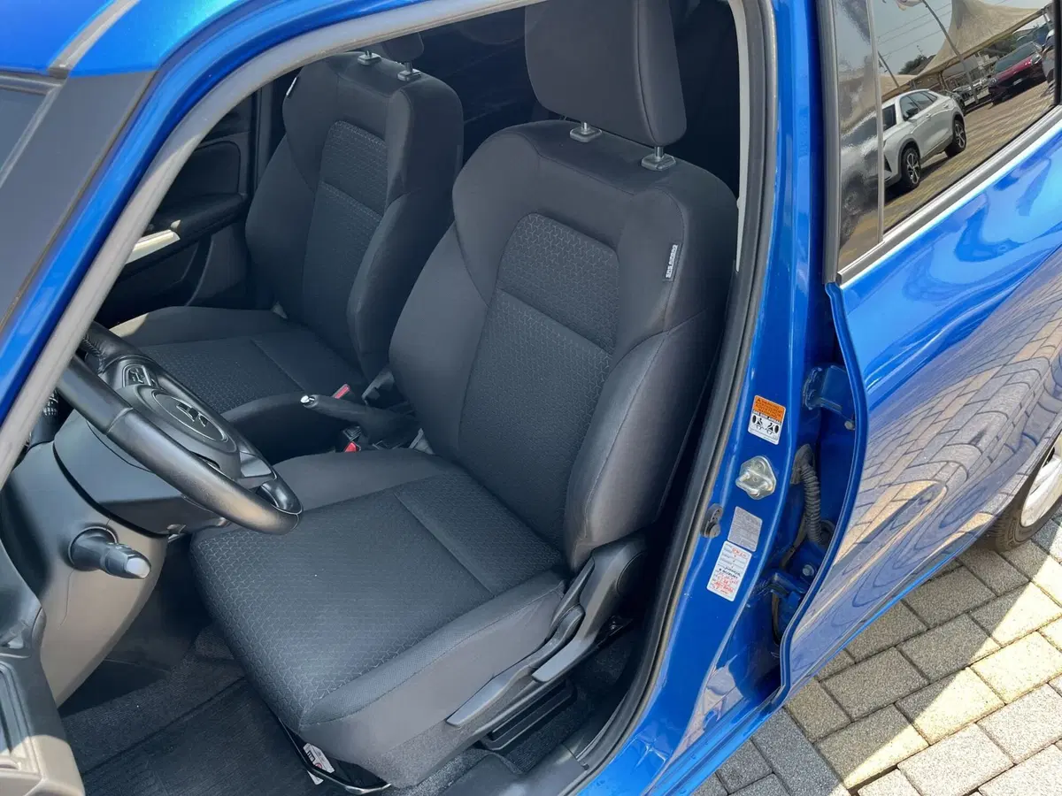 Suzuki Swift usata a Vercelli (8)