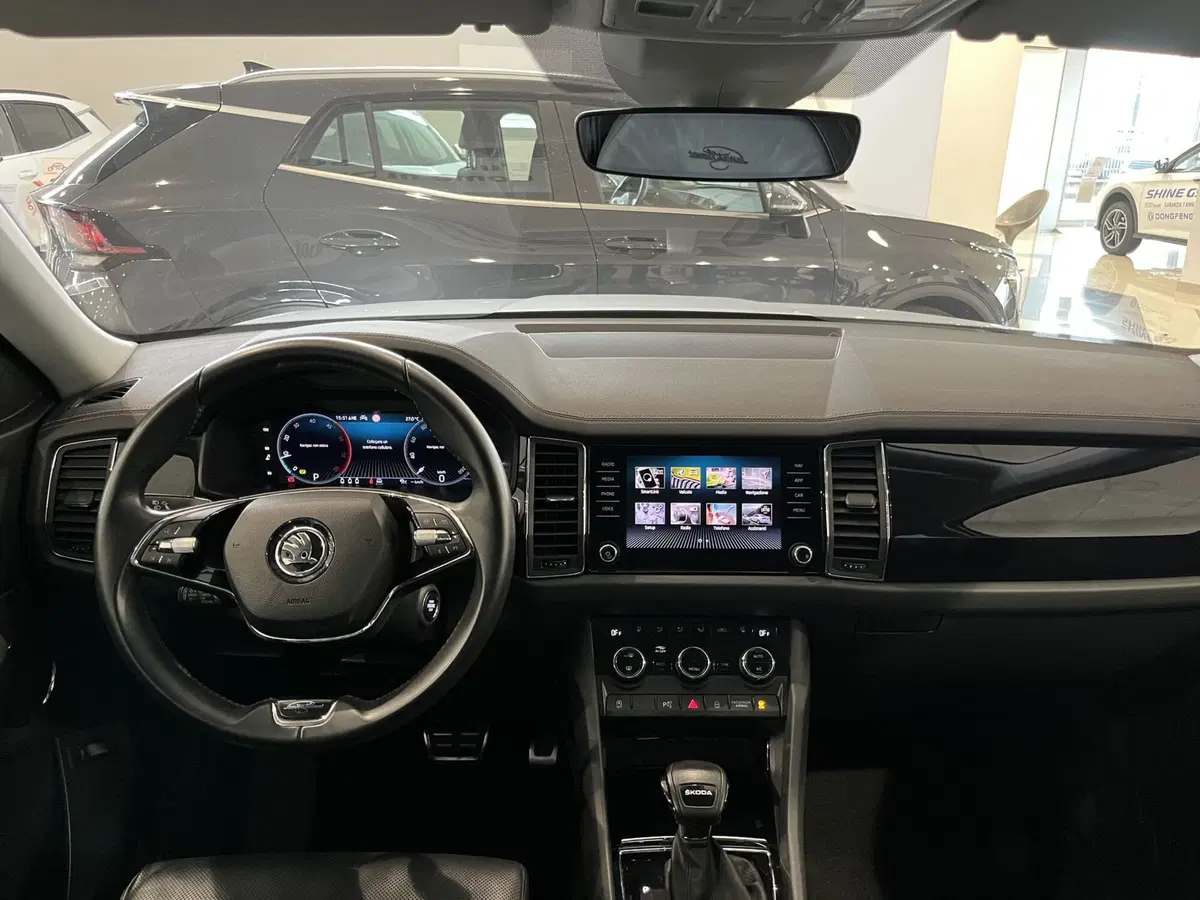 Skoda Kodiaq usata a Vercelli (17)