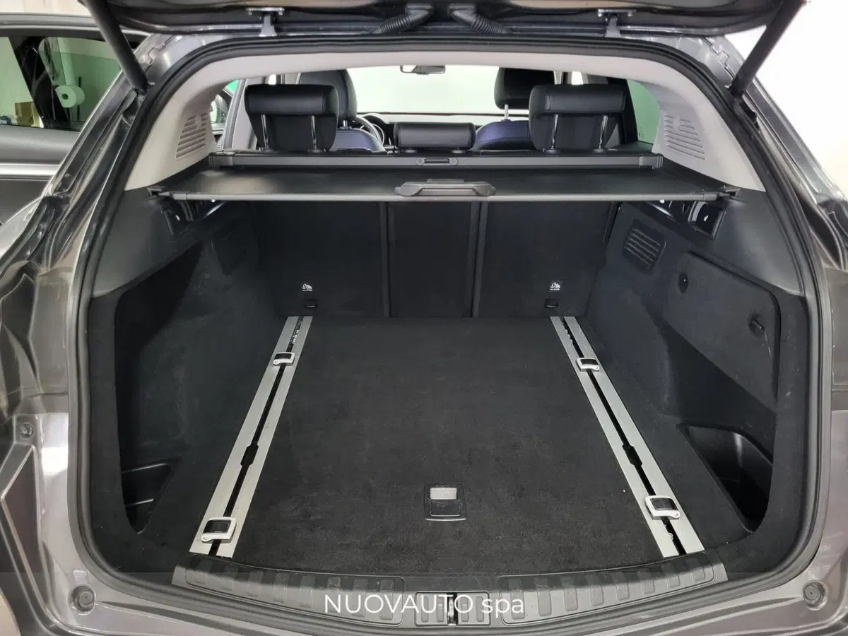 Alfa Romeo Stelvio usata a Arezzo (9)