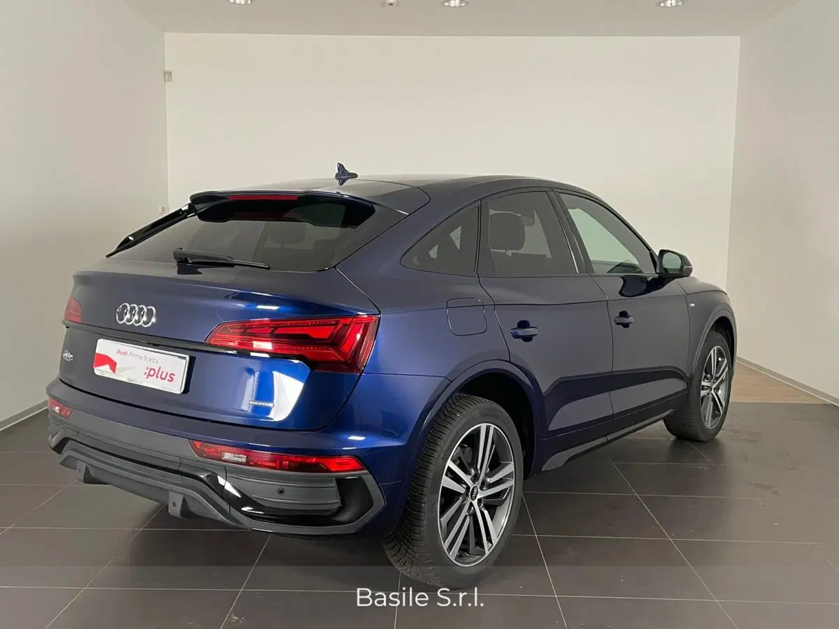 Audi Q5 Sportback usata a Taranto (2)