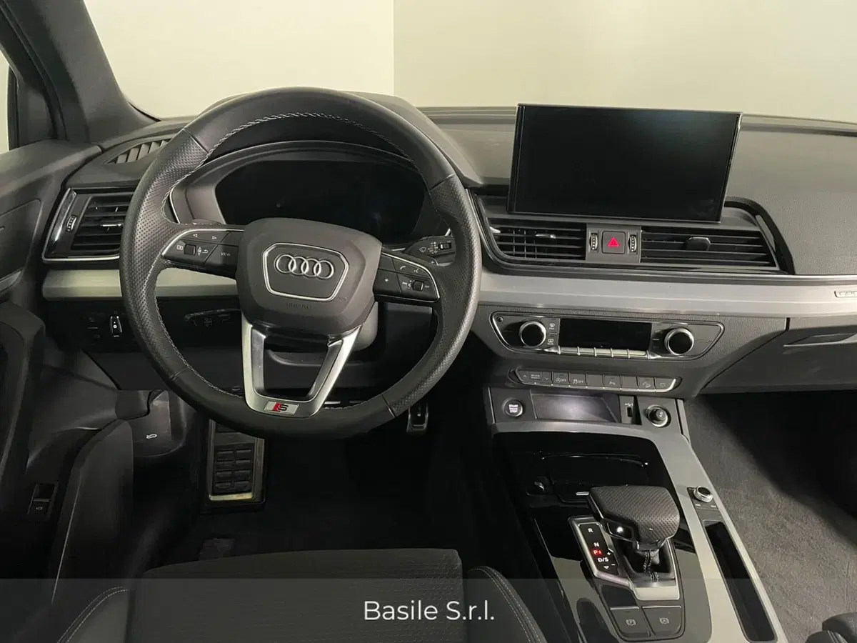 Audi Q5 Sportback usata a Taranto (6)