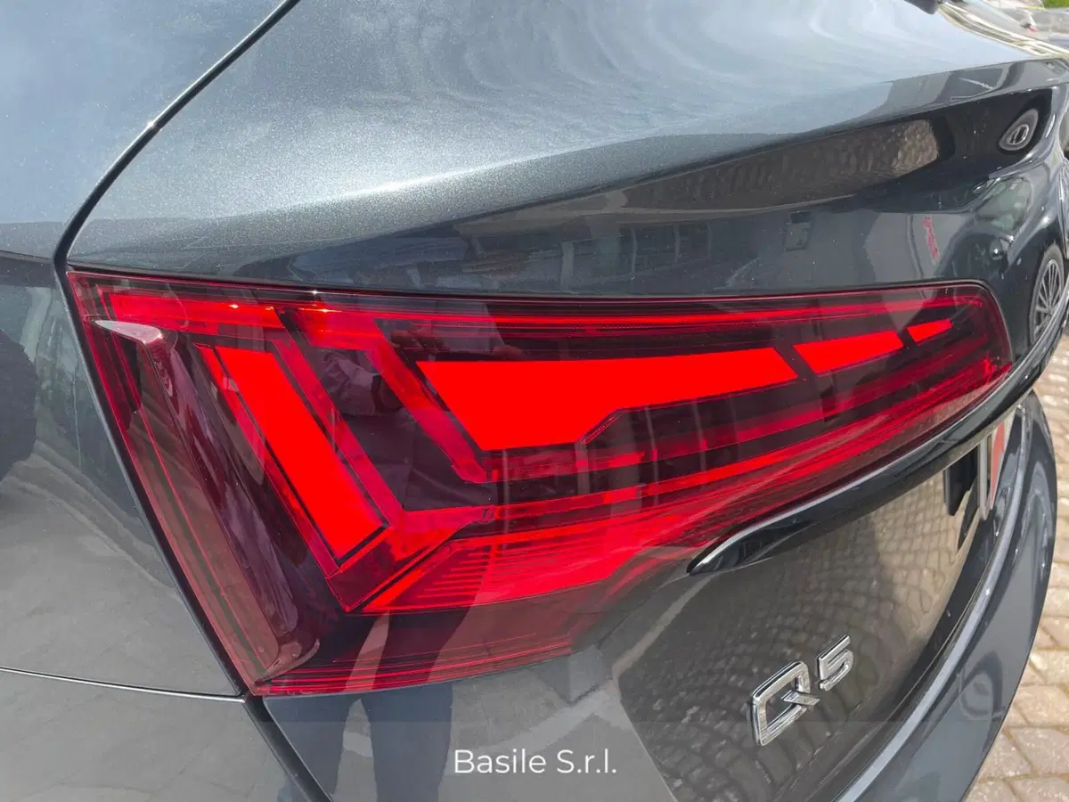 Audi Q4 Sportback usata a Taranto (4)