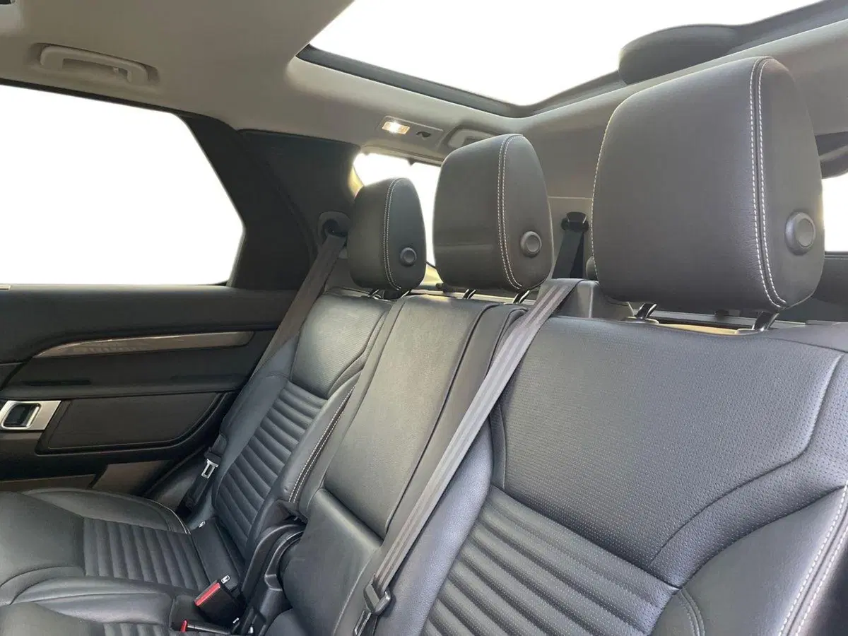 Land Rover Discovery usata a Prato (13)