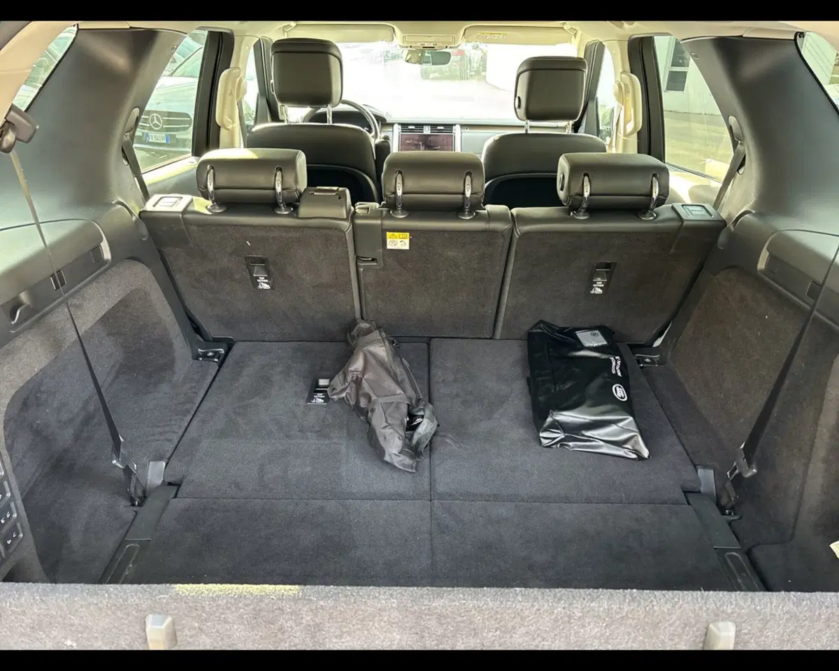 Land Rover Discovery usata a Prato (14)