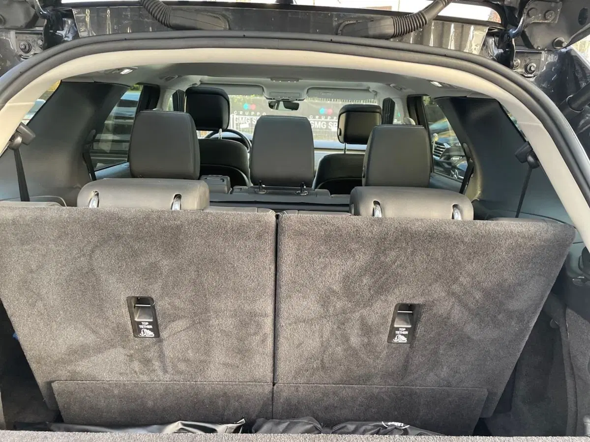 Land Rover Discovery usata a Prato (15)