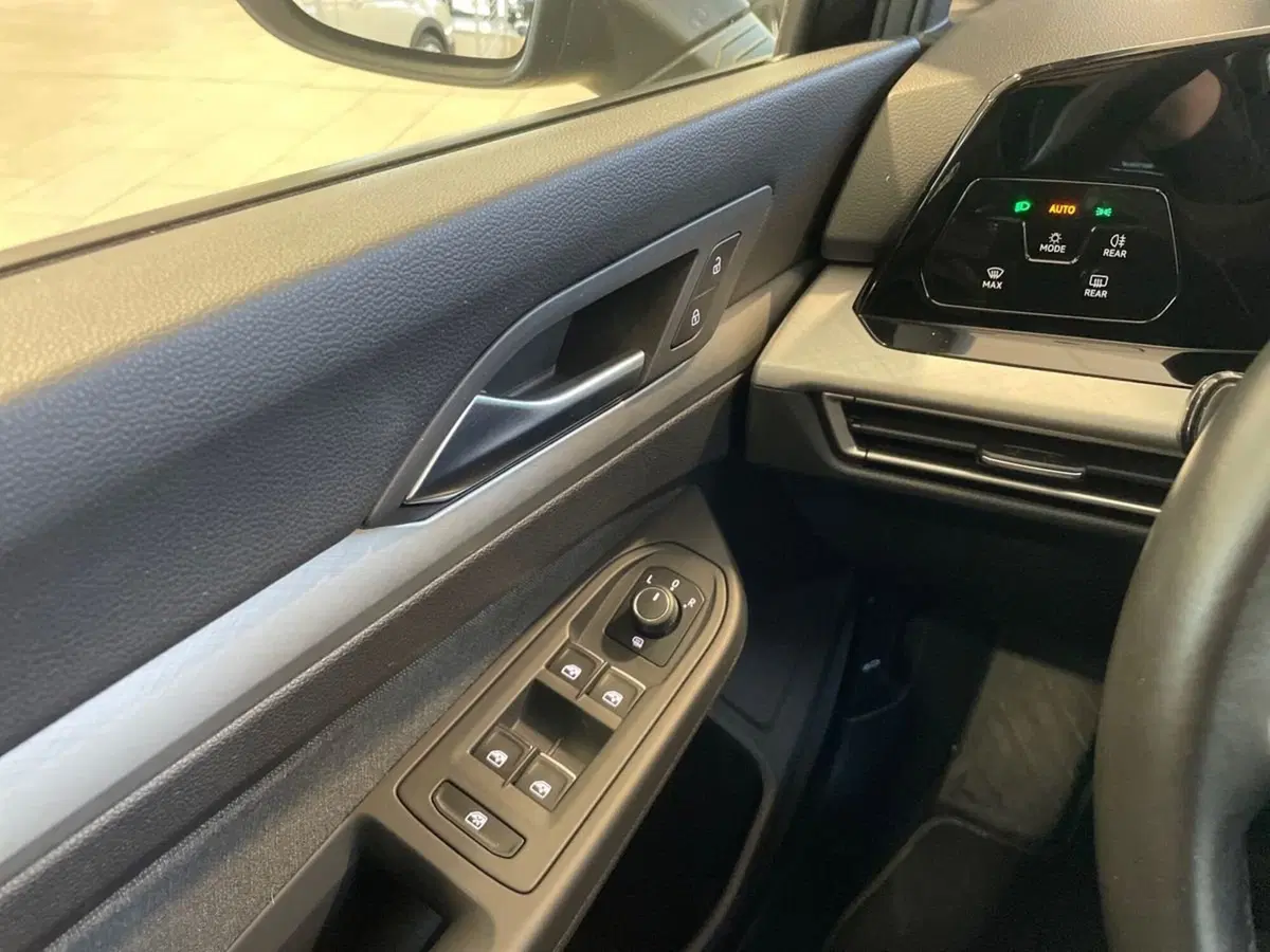 Volkswagen Golf usata a Firenze (17)