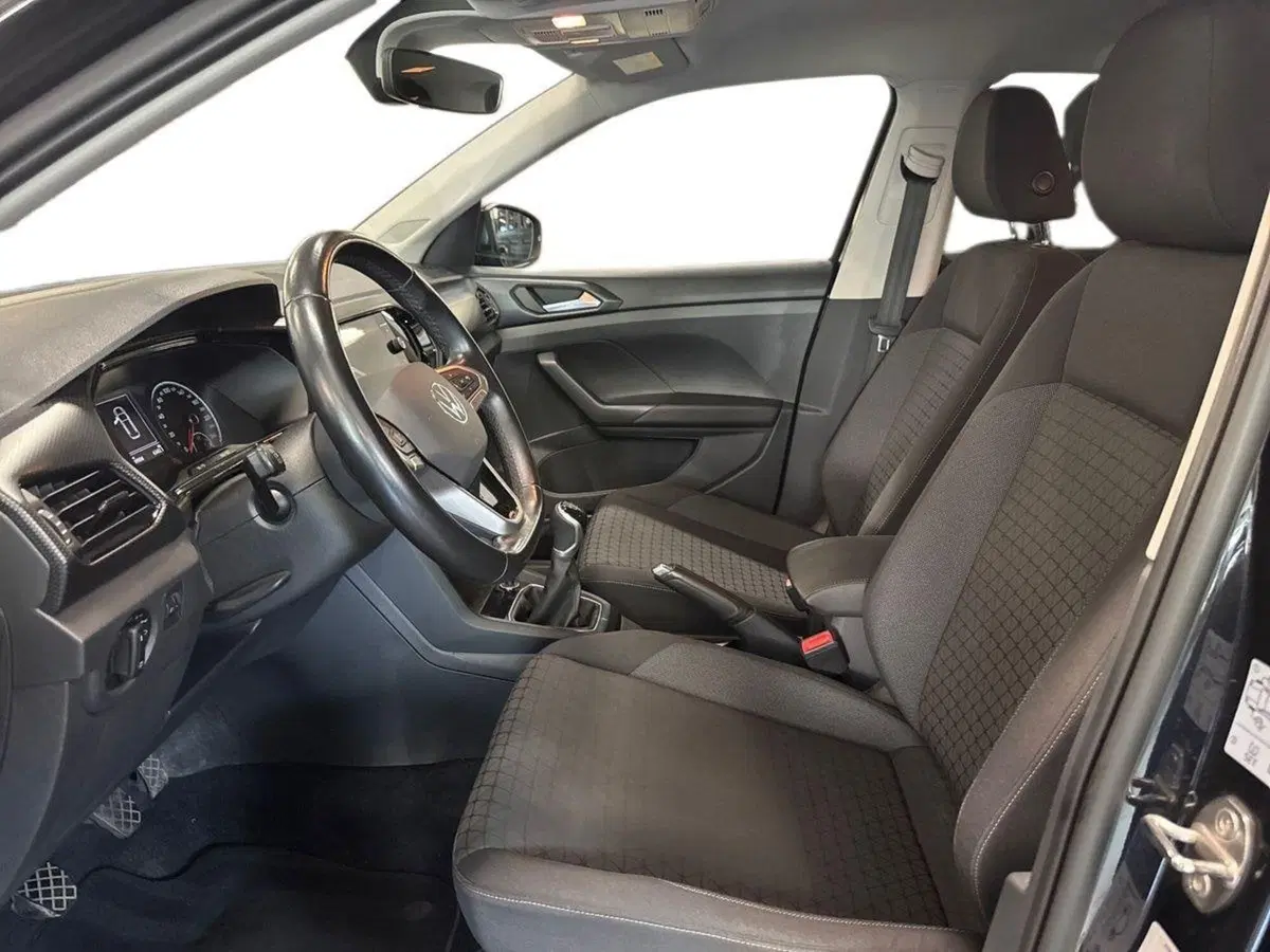 Volkswagen T-Cross usata a Prato (9)