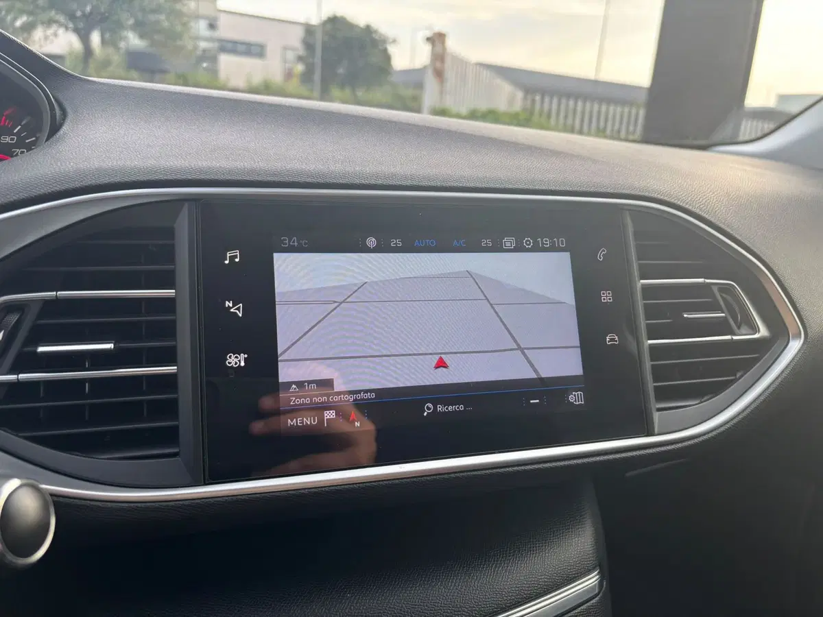 Peugeot 308 SW usata a Firenze (16)