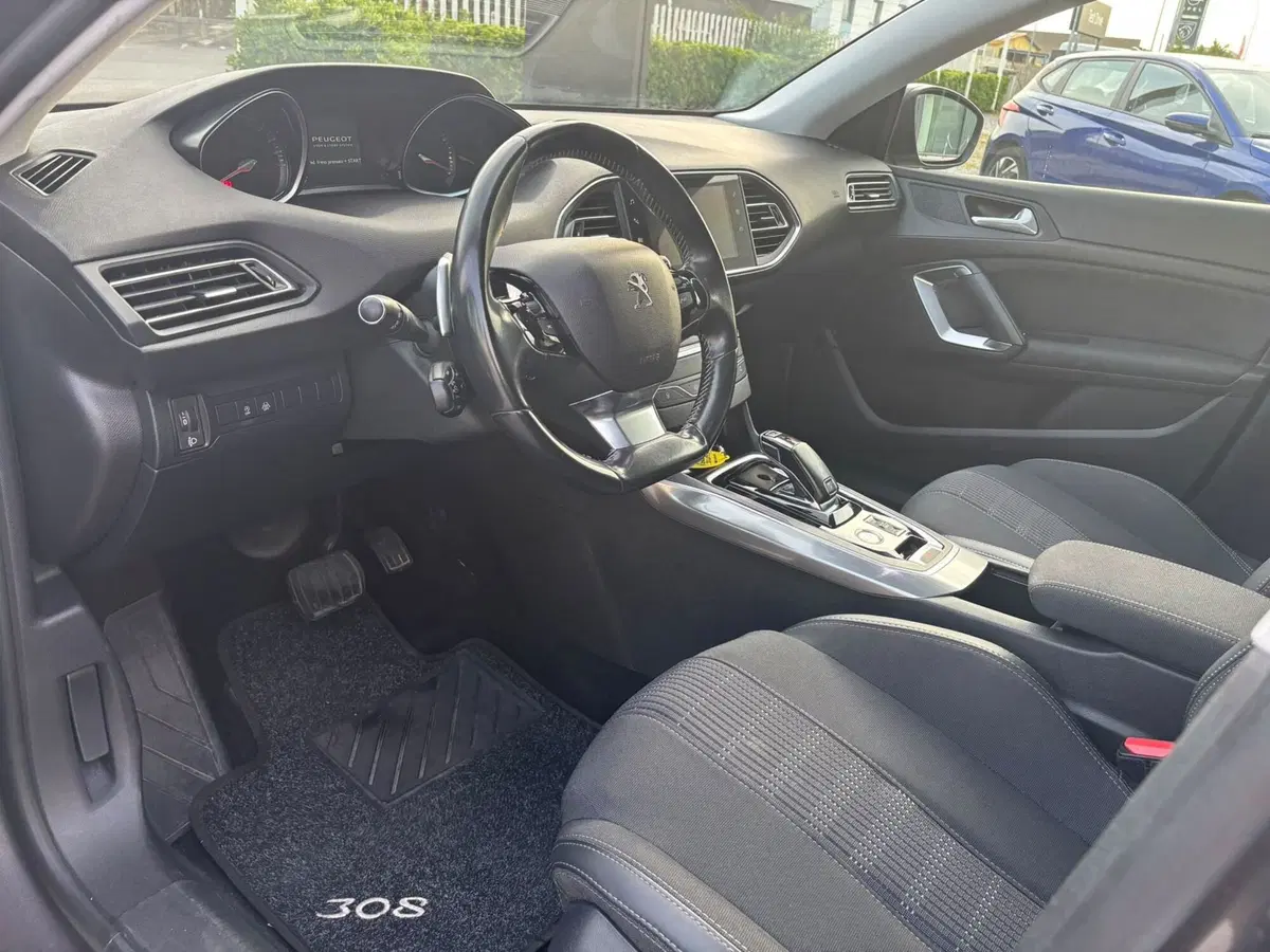 Peugeot 308 SW usata a Firenze (5)