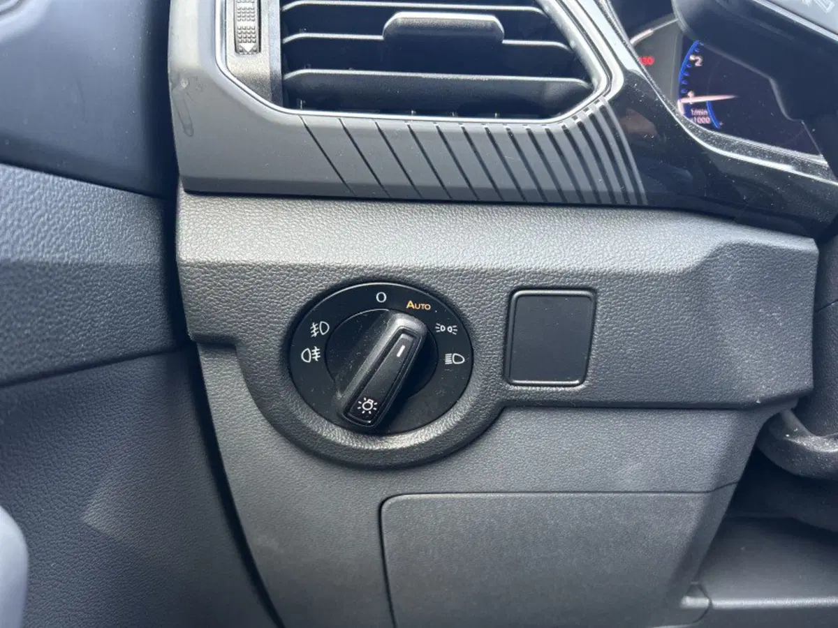 Volkswagen T-Cross usata a Cuneo (17)