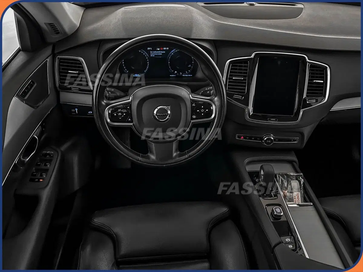 Volvo XC90 usata a Milano (11)